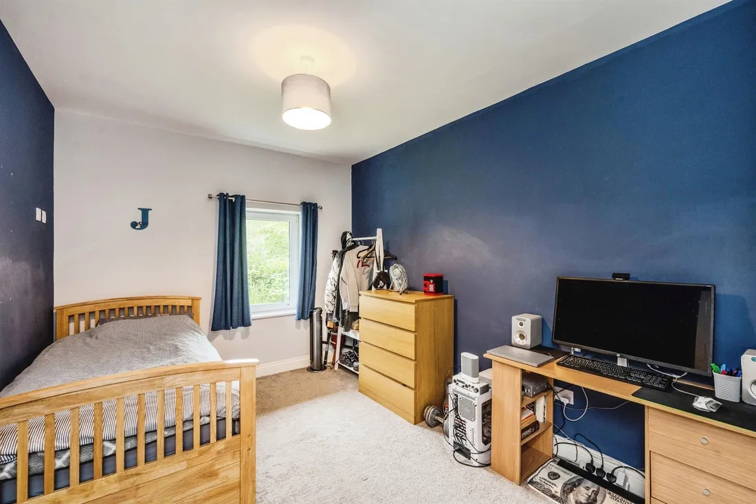 Property photo 11
