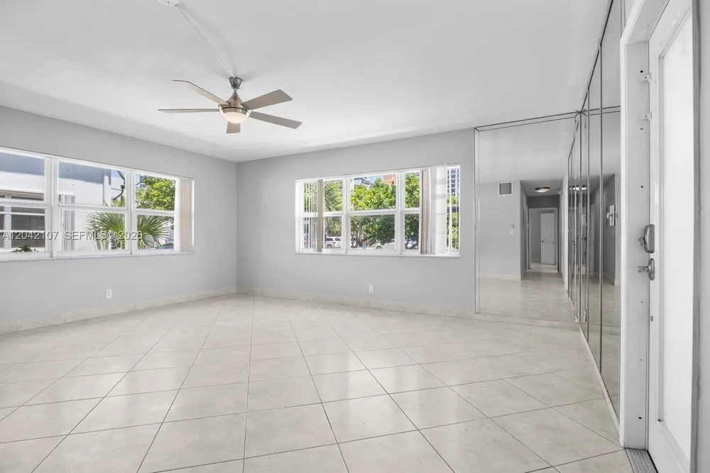 3213 Colony Club Rd, Pompano Beach, FL 33062