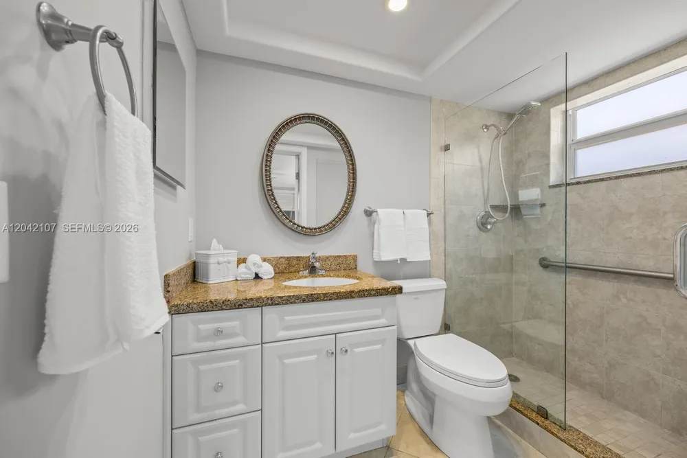 3213 Colony Club Rd, Pompano Beach, FL 33062