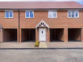 Sandpiper Road, HARLOW photo