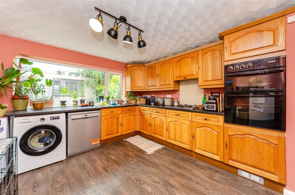 Llanrug, Caernarfon, Gwynedd, LL55