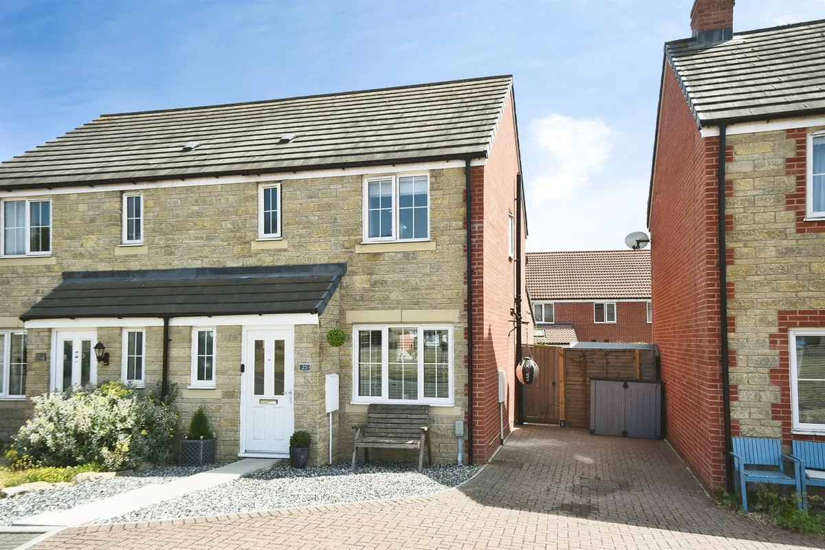 Wrag View, Highworth, Swindon