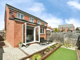 Wrag View, Highworth, Swindon thumb 2