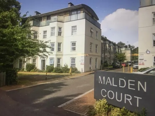 West Barnes Lane, NEW MALDENphoto