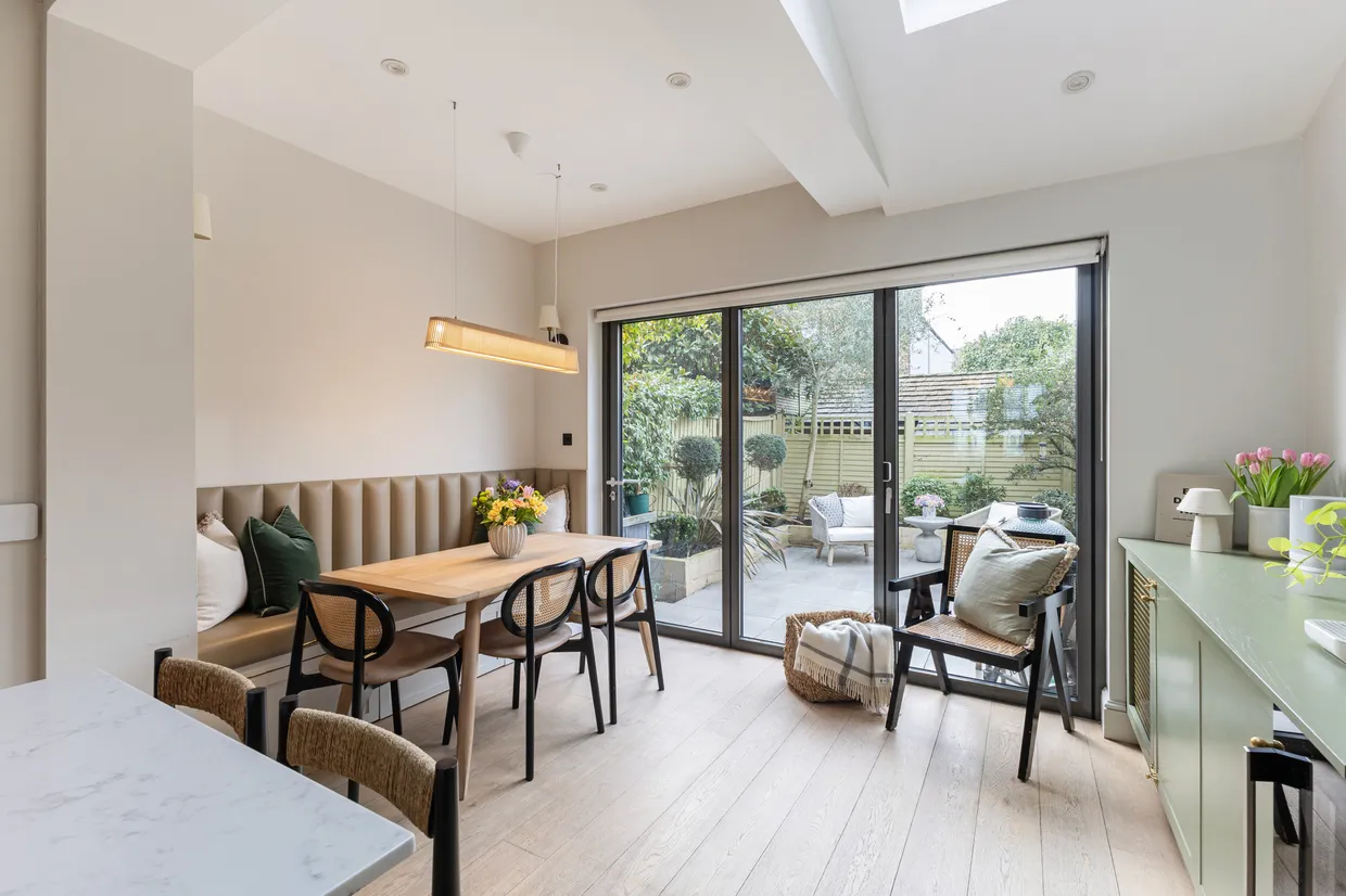 Priory Road, London, W4 photo 5