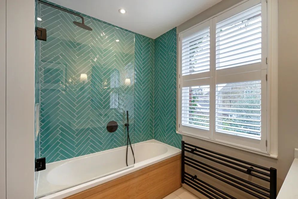 Priory Road, London, W4 photo 13