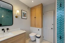 Priory Road, London, W4 photo 14