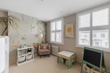 Priory Road, London, W4 photo 17