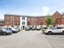 Four Marks Close, Broughton, Milton Keynes thumb 2