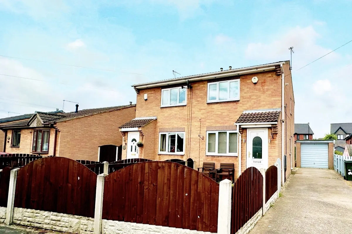 Broadlands Close, Dunscroft, DONCASTER