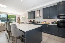Oakwood Road, London, SW20 photo 2