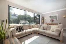 Oakwood Road, London, SW20 photo 8