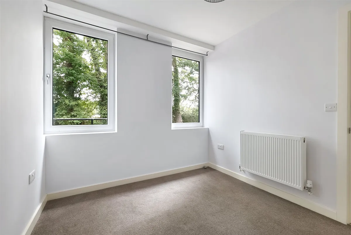 Challenge Court, Leatherhead, KT22