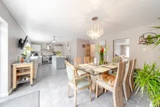 Whyteleafe Road, Caterham, CR3 photo 12