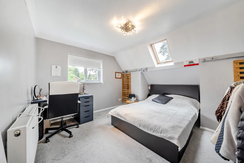 Whyteleafe Road, Caterham, CR3 photo 15