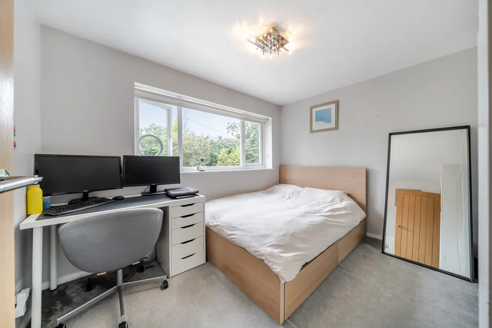 Whyteleafe Road, Caterham, CR3 photo 18