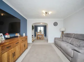 Feversham Way, TAUNTON thumb 3