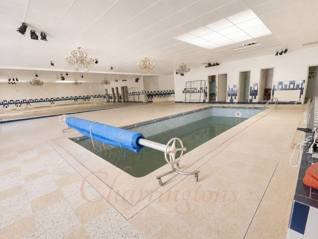 Magnificent Gated Six Bedroom Detached Residence with Indoor Swimming Pool Image 22