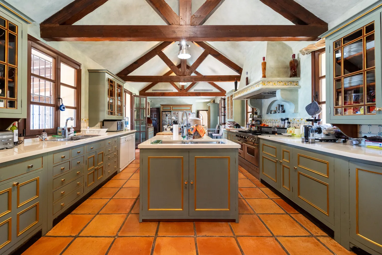 VILLA FOR SALE IN LA MAIRENA, Marbella East, GU21 photo 13