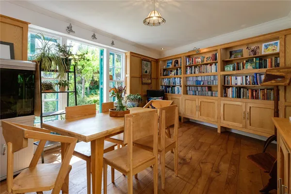 St. Andrews Road, Bridport, DT6 photo 5