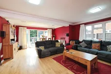 Biddenham Turn, Watford