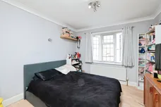 Biddenham Turn, Watford