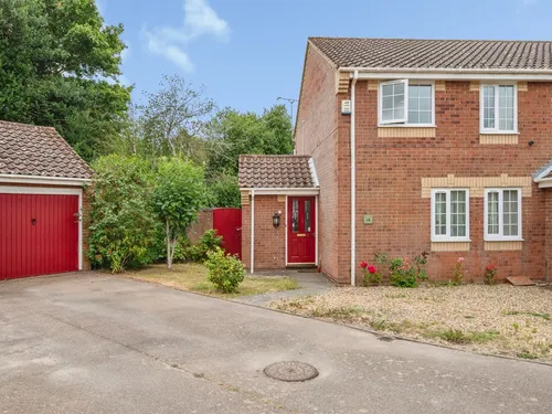 Wharton Drive, North Walshamphoto