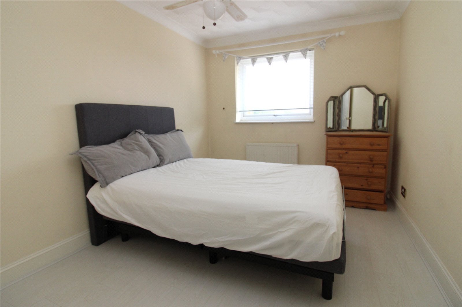 Gudge Heath Lane, Fareham, Hampshire, PO15 Image 16