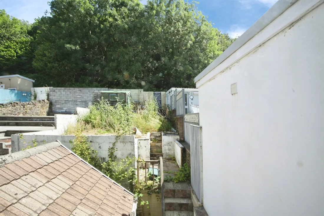 Property photo 12