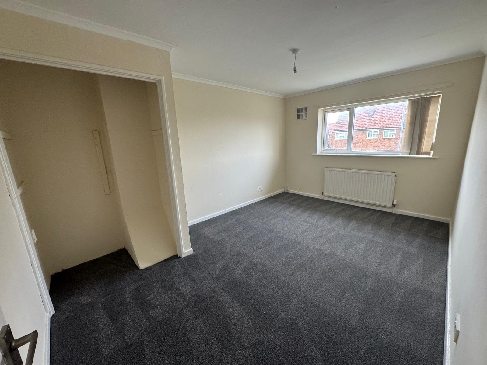 37 Dodswell Grove Image 6