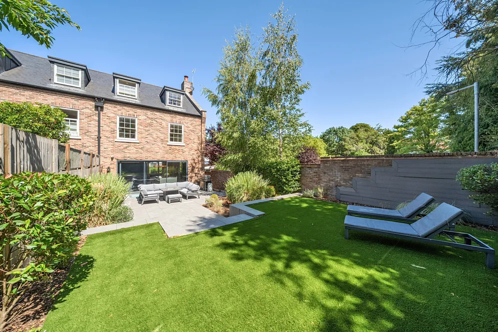 White Horse Close, Hertingfordbury, SG14 photo 4