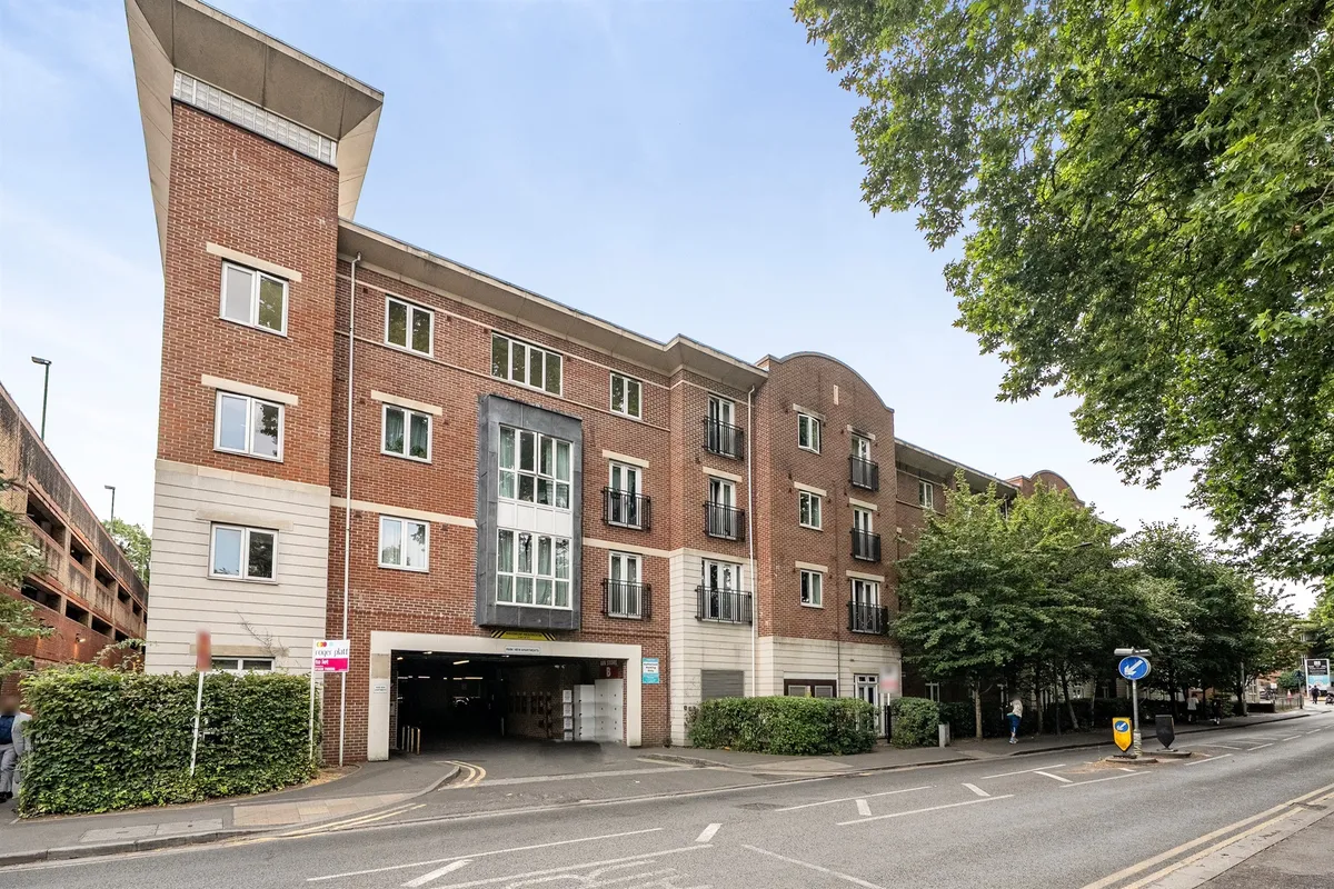 Grenfell Road, Maidenhead