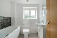 Valley View, Aldbourne, SN8 photo 11