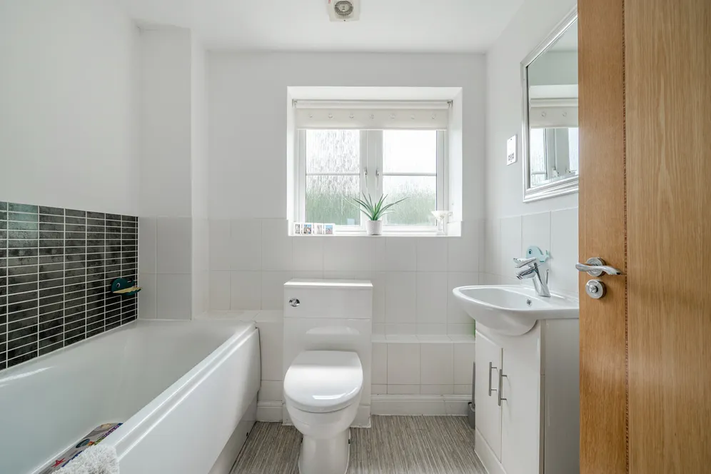 Valley View, Aldbourne, SN8 photo 11