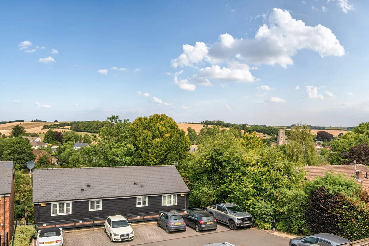 Valley View, Aldbourne, SN8 photo 15
