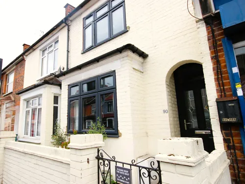 Whippendell Road, WATFORDphoto