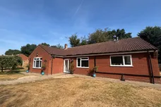 Meadow Close, Holt