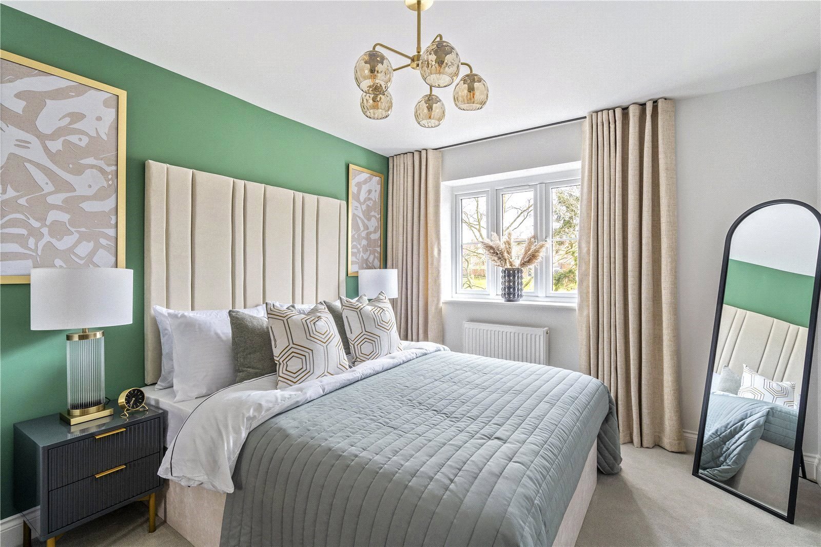 Fuggle Hop Close, Tongham, Surrey, GU10 Image 7