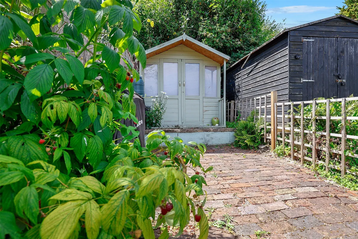 Harrowgate Gardens, Dorking, Surrey, RH4