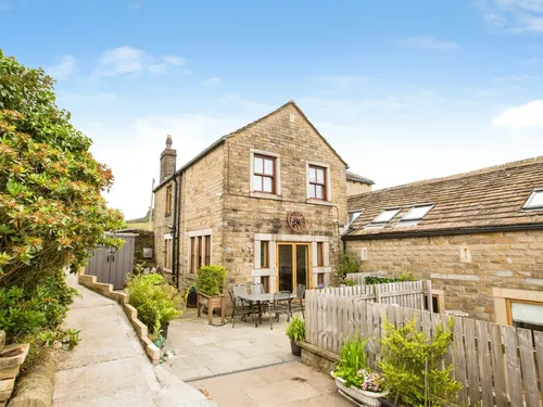 Winterburn Hill Farm, Warley, Halifaxphoto