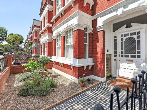 Wavendon Avenue, Londonphoto