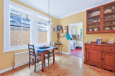 Wavendon Avenue, London