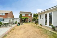 Edith Avenue North, Peacehaven