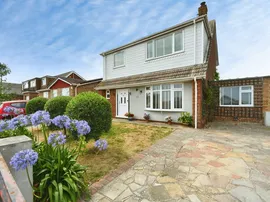 Edith Avenue North, Peacehaven photo