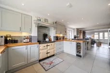 Dummer Down Lane, Basingstoke, RG25 photo 6