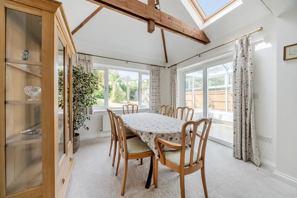 Evergreen, Thatcham, RG19 photo 6