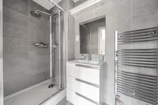Evergreen, Thatcham, RG19 photo 14