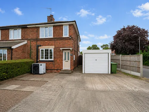 Lincoln Road, Tuxford, NEWARKphoto