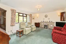 Pearsons Close, Holt