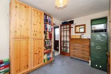 Pearsons Close, Holt